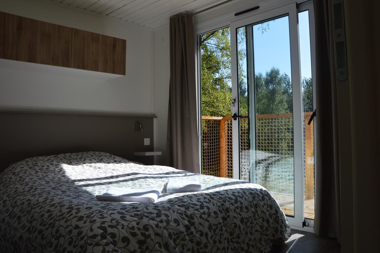 Les Etangs De Taysse Otel Espagnac Dış mekan fotoğraf