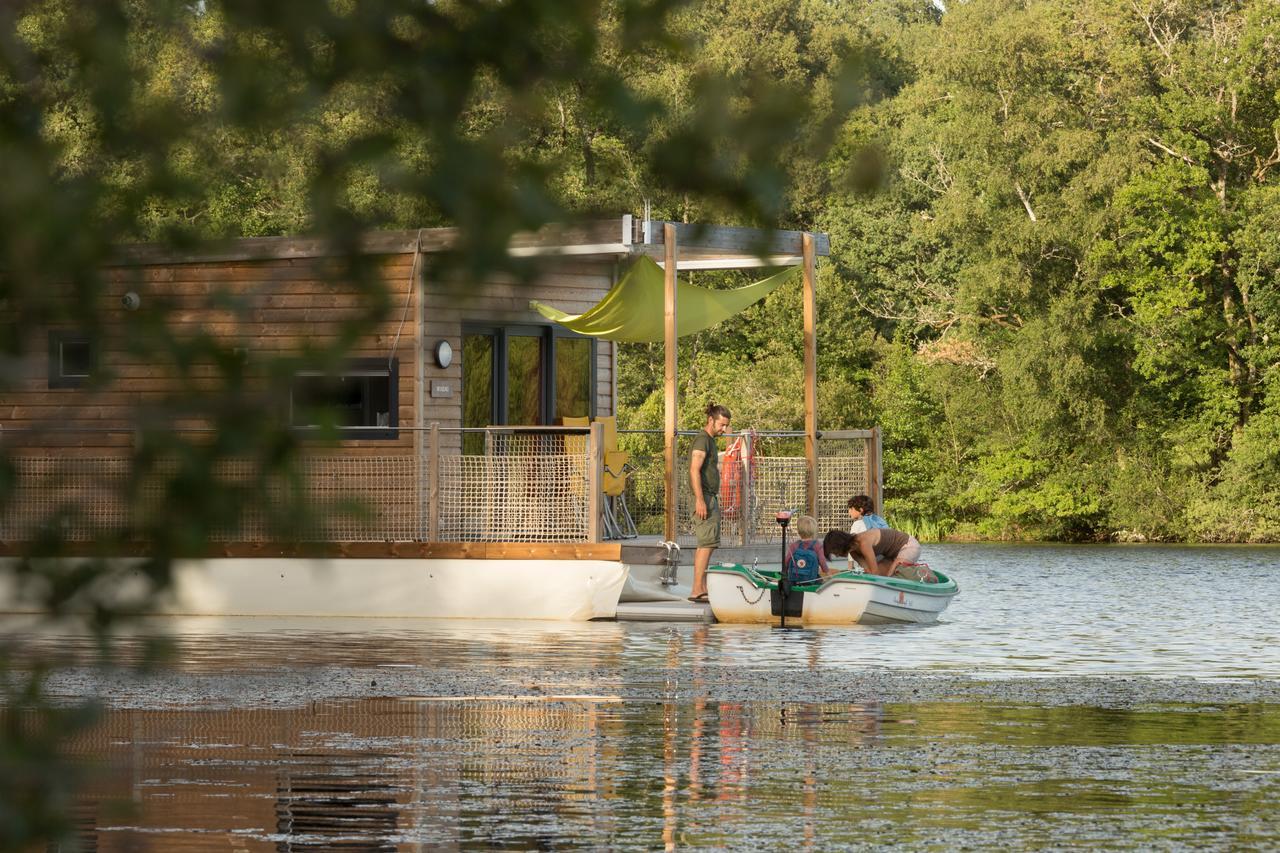 Les Etangs De Taysse Otel Espagnac Dış mekan fotoğraf
